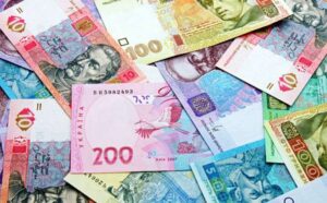 Невеликі банки утримуються від збільшення депозитних ставок