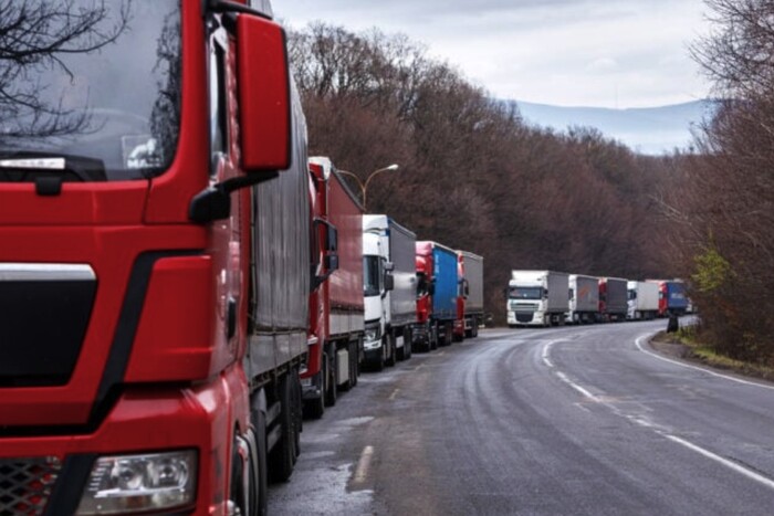 Україна втратила понад 1 млрд євро через блокаду кордону з Польщею