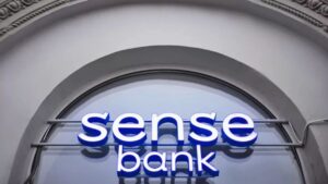 Мінфін: інвестори хочуть придбати Сенс Банк та Укргазбанк