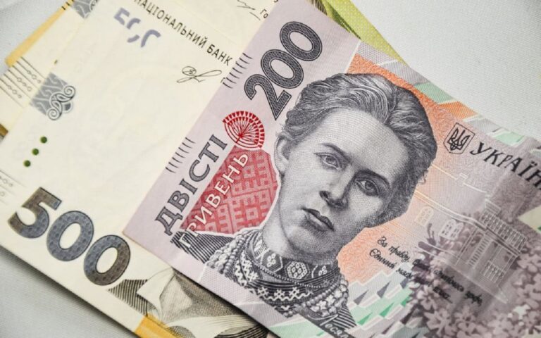 НБУ розповів українцям про фальшиві гривні